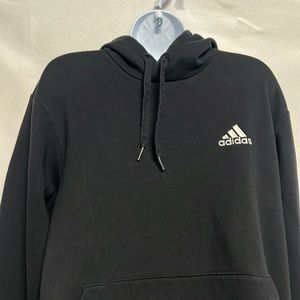 Men’s adidas pull over sweater L